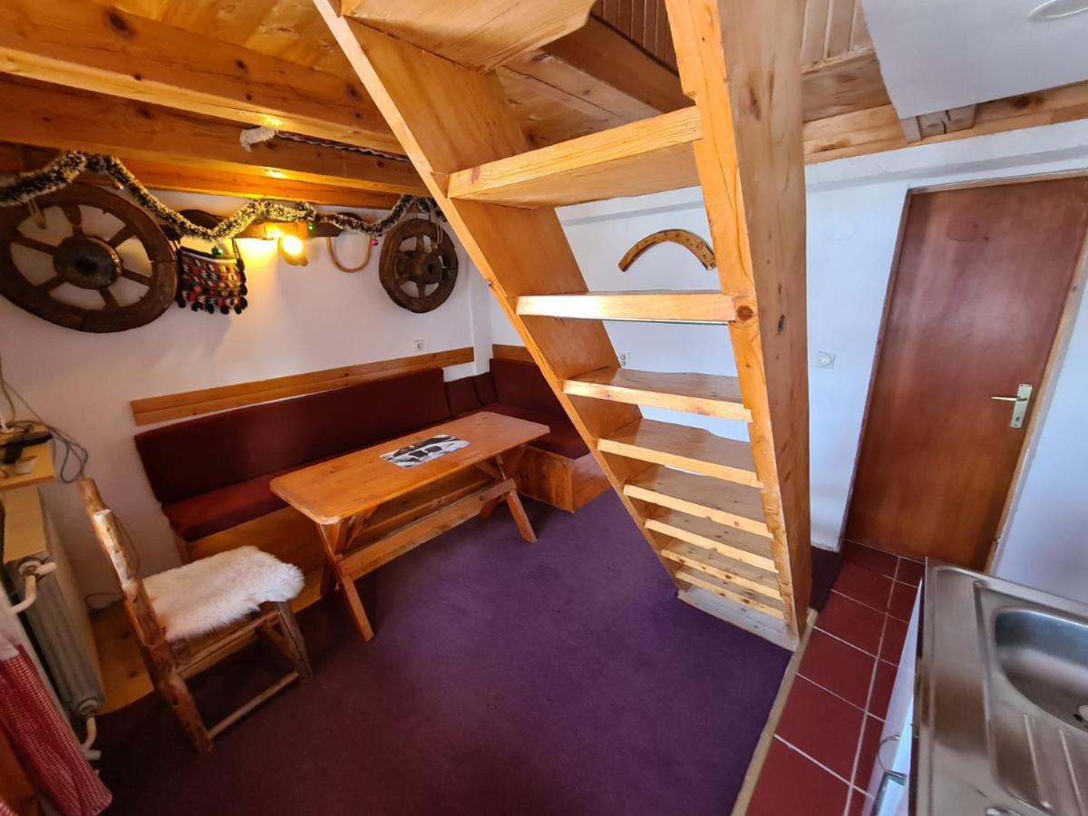 Villa Rustika Яхорина Екстериор снимка